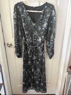 Green Floral V-Neck Chiffon Sleeve Dress